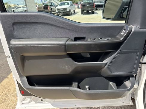 Used 2025 Ford F150 STX w/ Equipment Group 200A RWD image 18