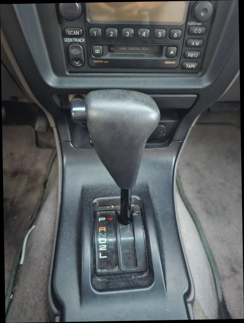 Used 2002 Toyota 4Runner SR5 RWD image 24