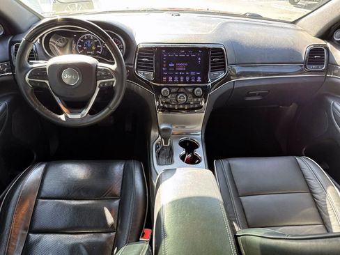 Used 2019 Jeep Grand Cherokee Overland image 19