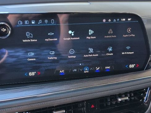 New 2026 Chevrolet Suburban LS image 23