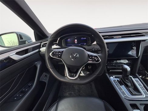 Used 2023 Volkswagen Arteon SEL image 12