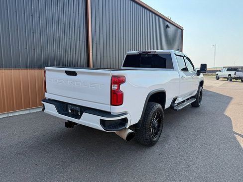 Used 2020 Chevrolet Silverado 3500 High Country w/ Z71 Off-Road Package AWD/4WD image 6