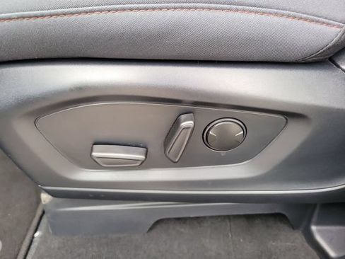 Used 2026 Ford Explorer Active RWD image 13