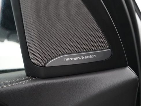 Used 2026 BMW X7 M60i image 12