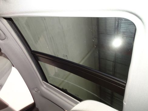 Used 2022 Chevrolet Malibu LT image 10