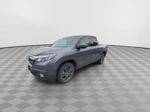 Used 2020 Honda Ridgeline Sport image 4