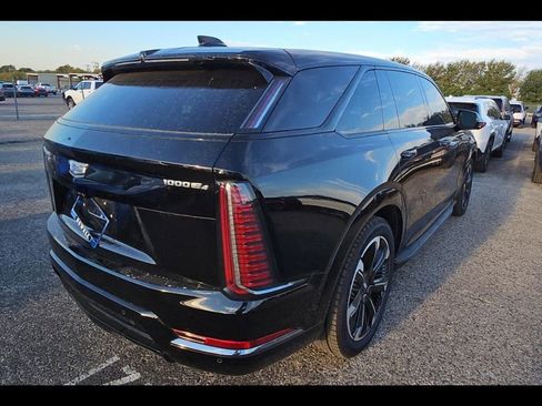 Used 2025 Cadillac Escalade IQ Sport 2 image 7