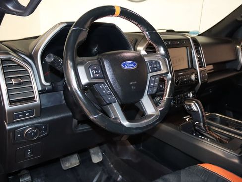 Used 2018 Ford F150 Raptor w/ Equipment Group 802A Luxury AWD/4WD image 45