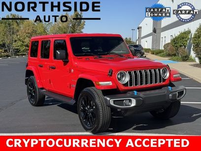 Used 2024 Jeep Wrangler Unlimited Sahara w/ Technology Group