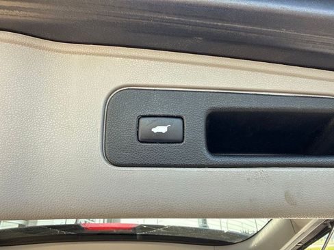 Used 2015 Honda Odyssey Touring image 7