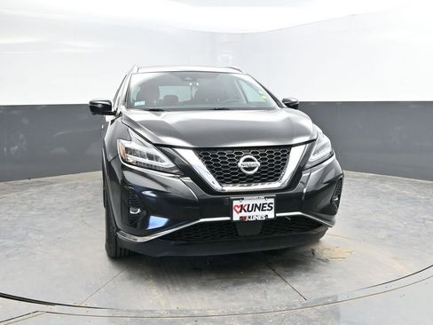 Used 2020 Nissan Murano SV w/ Premium Package image 2