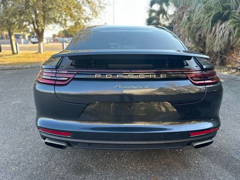 Used 2019 Porsche Panamera 4 w/ Premium Package Plus AWD/4WD image 8
