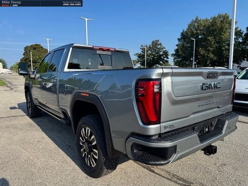New 2026 GMC Sierra 2500 Denali Ultimate AWD/4WD image 3
