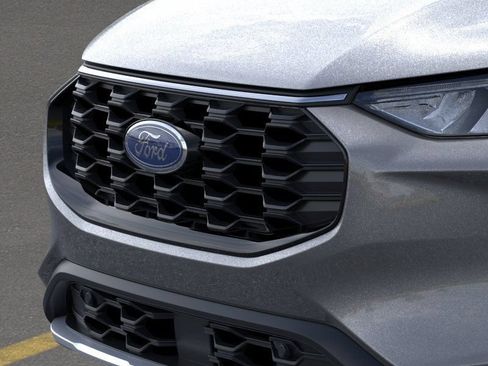 New 2025 Ford Escape ST-Line w/ Tech Pack #1 AWD/4WD image 17
