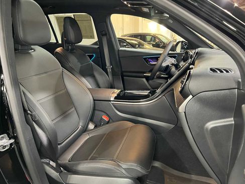 Certified 2026 Mercedes-Benz GLC 300 4MATIC image 12