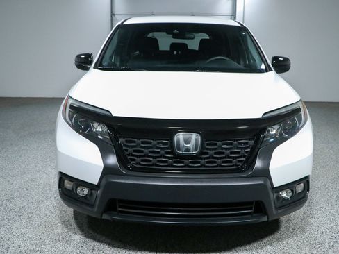 Used 2021 Honda Passport Sport image 4