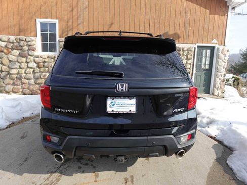 Certified 2023 Honda Passport EX-L image 6