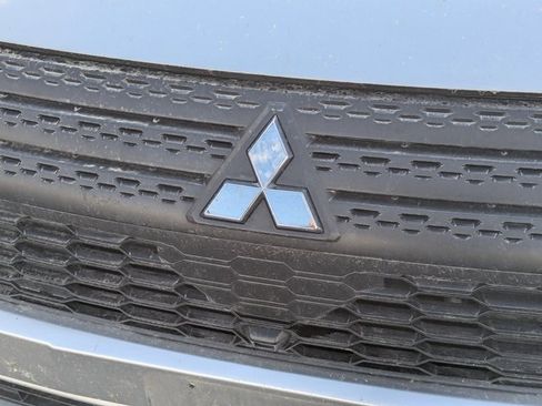 Used 2024 Mitsubishi Eclipse Cross AWD image 10