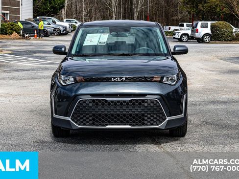 Used 2025 Kia Soul LX w/ LX Technology Package image 11