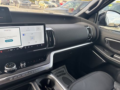 New 2025 Ford Expedition Max Platinum w/ Stealth Performance Package image 23