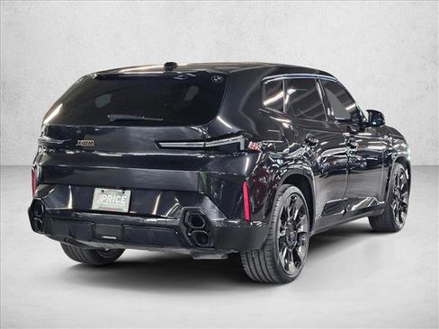 Used 2023 BMW XM image 5