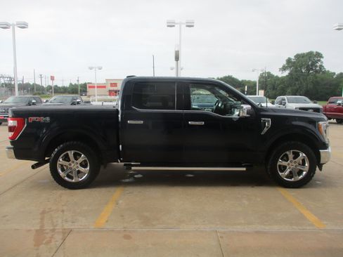 Used 2023 Ford F150 Lariat w/ FX4 Off-Road Package AWD/4WD image 10