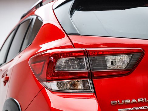 Used 2023 Subaru Crosstrek 2.0i Premium image 10