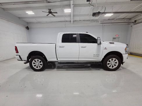 Used 2023 RAM 2500 Laramie AWD/4WD image 11