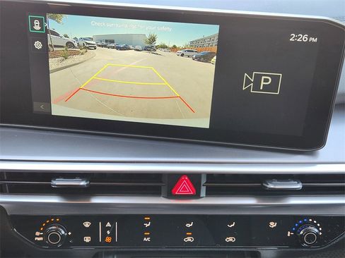 New 2026 Kia Sorento LX image 12