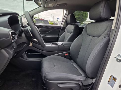 Used 2023 Hyundai Santa Fe SE w/ Cargo Package FWD image 9