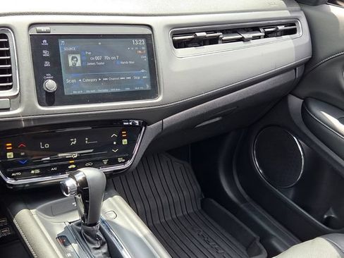 Used 2020 Honda HR-V EX-L image 26