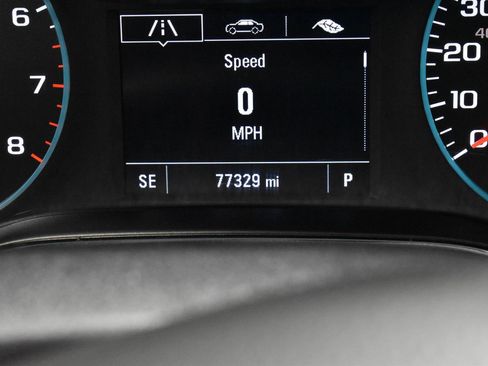 Used 2019 Chevrolet Cruze LT image 22