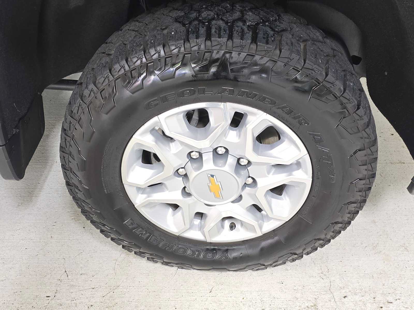 Used 2022 Chevrolet Silverado 3500 LTZ w/ Safety Package AWD/4WD image 9