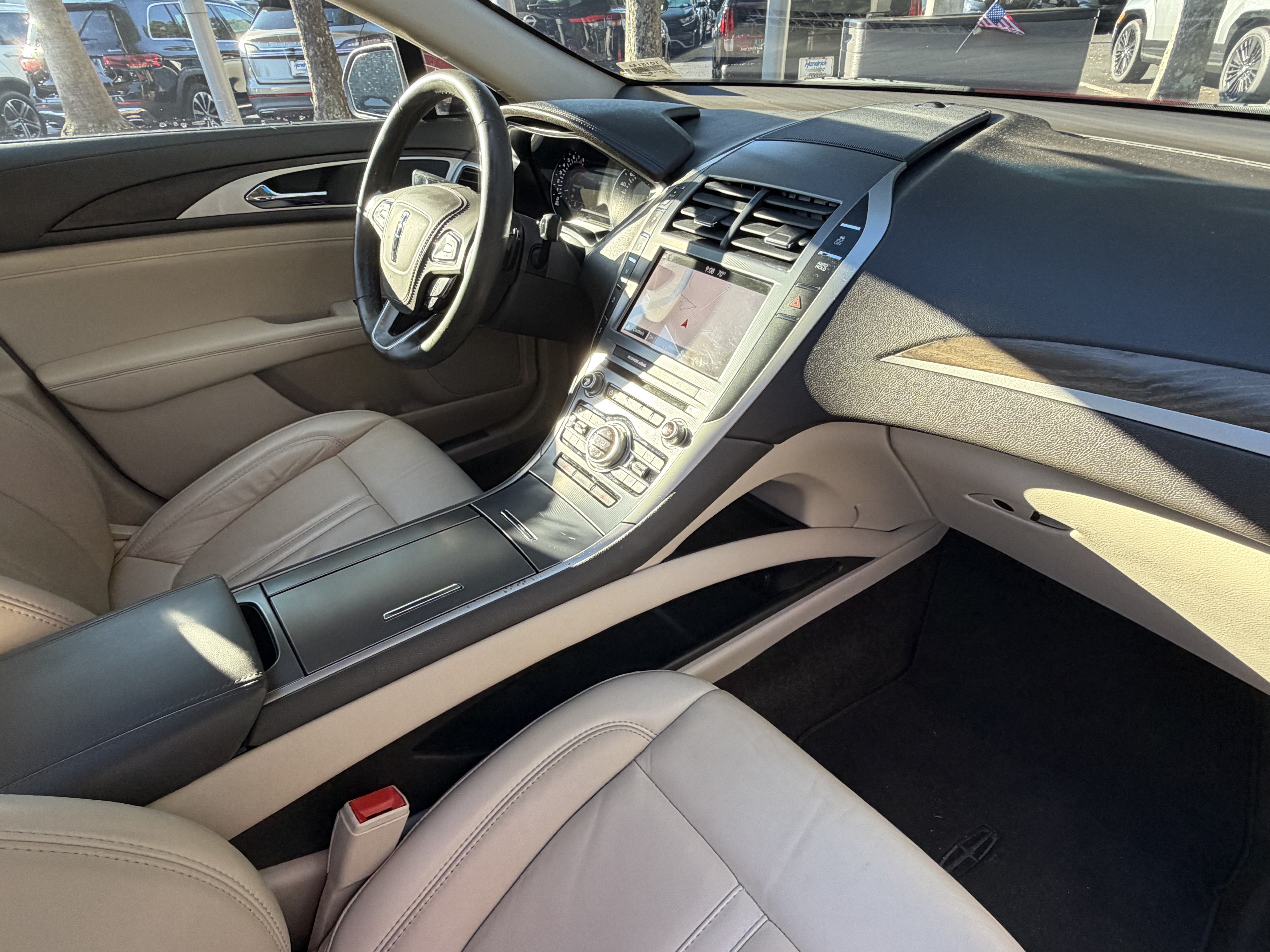 Used 2018 Lincoln MKZ Select w/ Select Plus Package FWD image 46
