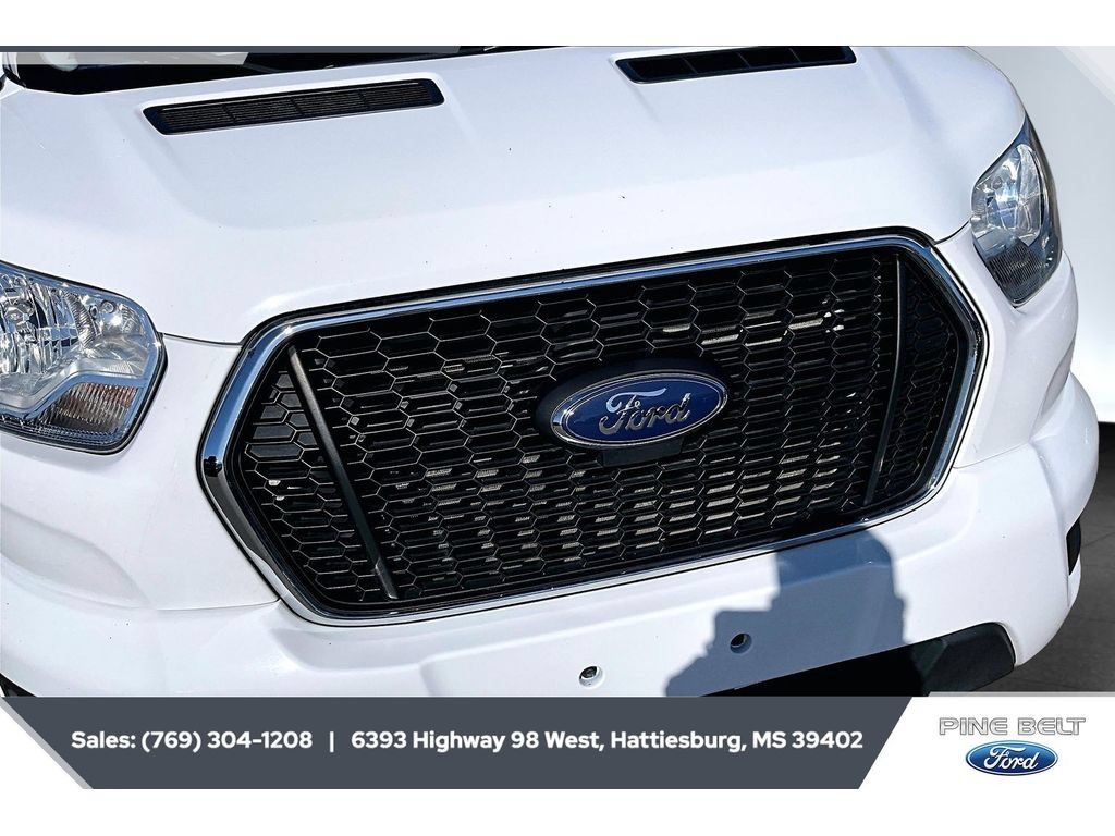 Used 2022 Ford Transit 350 XLT RWD image 12