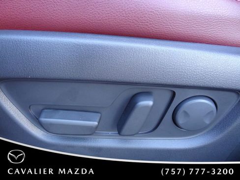 New 2026 MAZDA CX-70 3.3 Turbo S w/ Premium Package AWD/4WD image 11