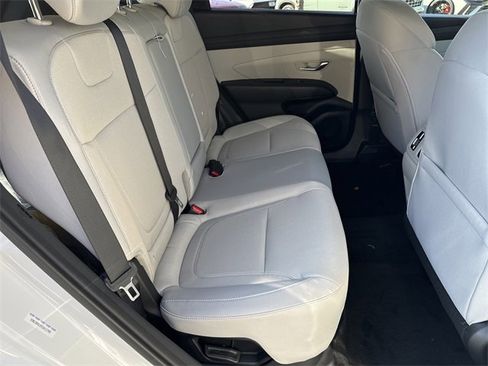 New 2026 Hyundai Tucson SEL image 15