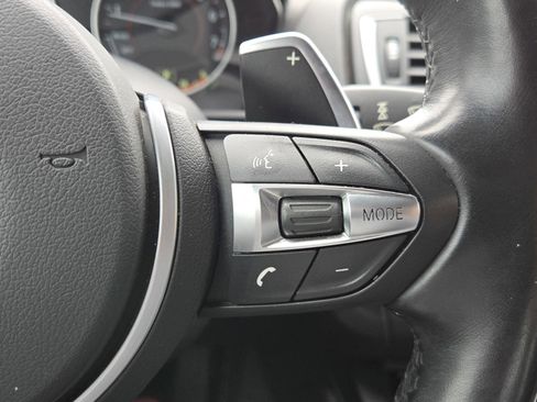 Used 2016 BMW M235i Coupe image 25