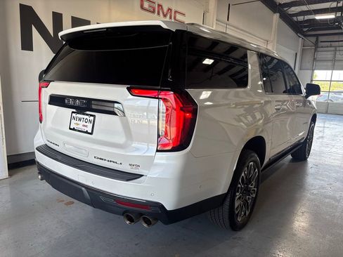 Used 2023 GMC Yukon XL Denali Ultimate image 36