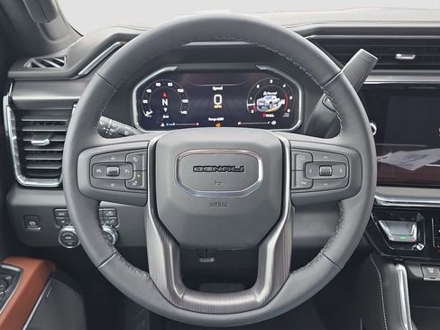 New 2026 GMC Sierra 2500 Denali Ultimate AWD/4WD image 9