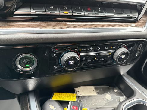 Used 2024 Chevrolet Silverado 1500 LT Trail Boss image 16