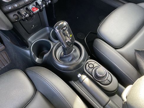 Used 2024 MINI Cooper S image 33