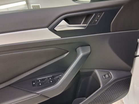 Used 2025 Volkswagen Jetta S FWD image 12
