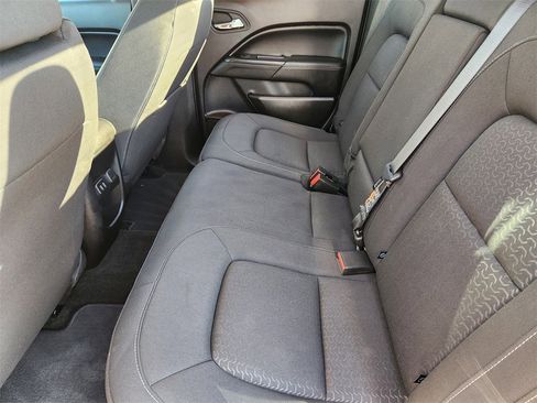 Used 2017 GMC Canyon SLE w/ Trailering Package image 30