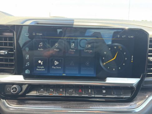Used 2023 Chevrolet Silverado 1500 LTZ AWD/4WD image 22