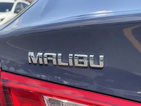 Used 2025 Chevrolet Malibu LT FWD image 7
