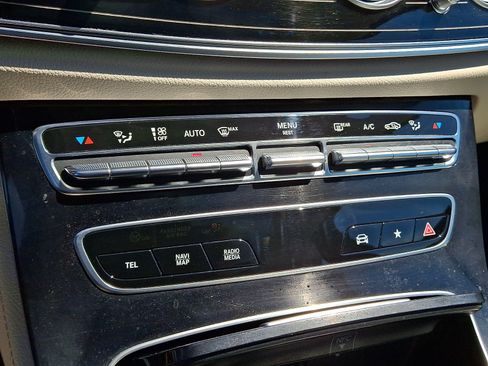 Used 2022 Mercedes-Benz E 450 4MATIC All-Terrain Wagon image 17
