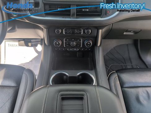 Used 2023 Chevrolet Tahoe Premier w/ Premium Package AWD/4WD image 23