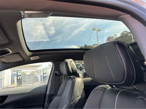 New 2026 Cadillac Optiq Luxury 2 image 24