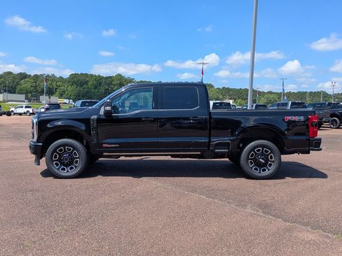 New 2026 Ford F250 Platinum AWD/4WD image 5